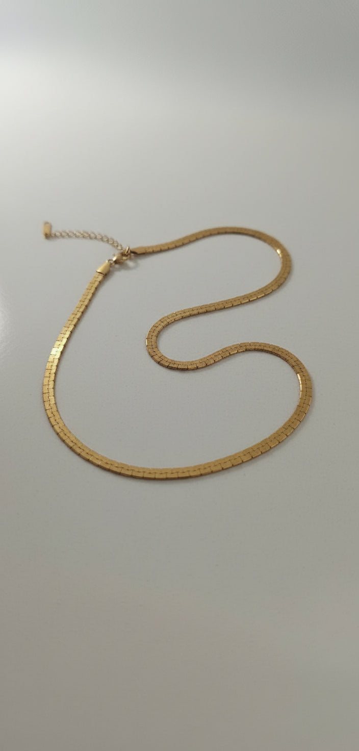Gold snake chain
